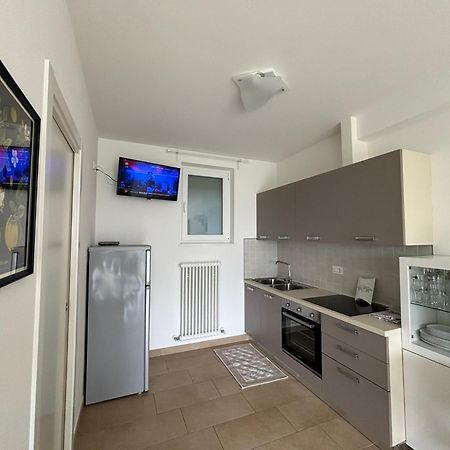 Apartamento Un Balcone Sul Garda Tremosine Exterior foto