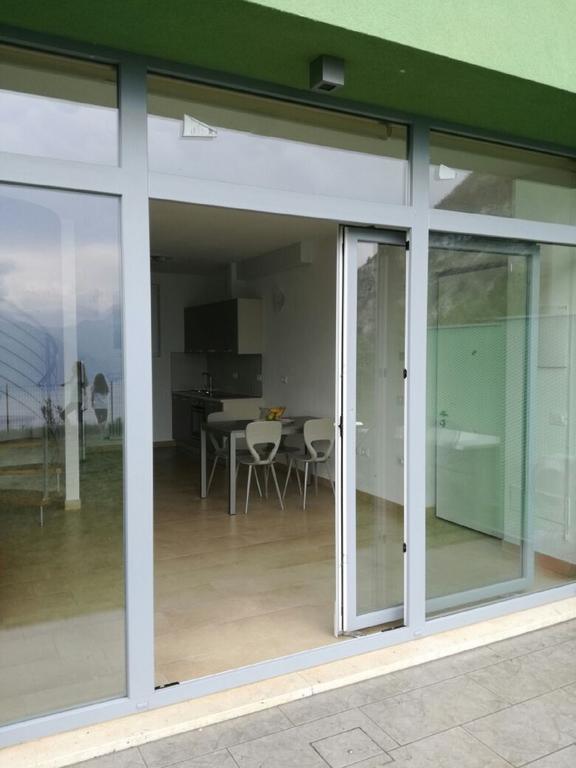 Apartamento Un Balcone Sul Garda Tremosine Exterior foto